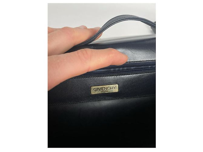 Borsa a mano in pelle verniciata blu navy Givenchy Emblem - vista 2