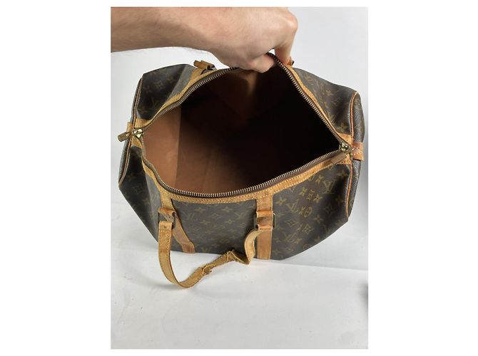 Borsa da viaggio in pelle marrone Keepall Louis Vuitton - vista 2