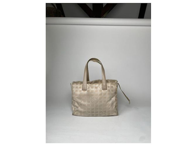 Timeless Chanel Beiger Polyester-Handtasche - Ansicht 5