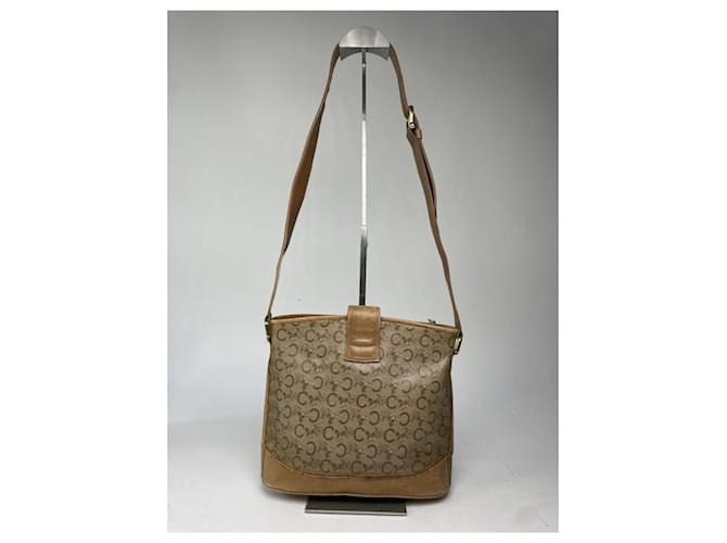 Triomphe Céline Borsa a secchiello in pelle marrone Celine - vista 5