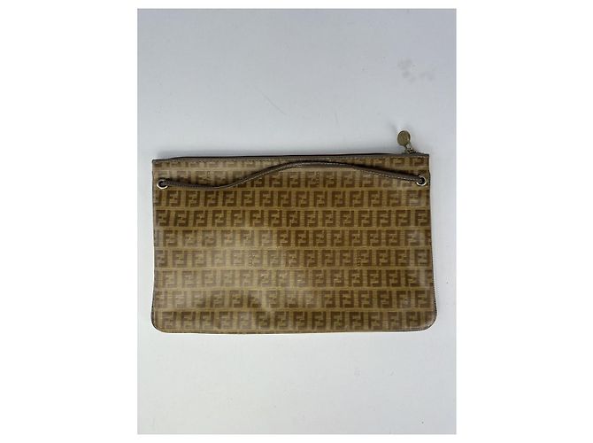 Clutch in pelle marrone Fendi Baguette - vista 3