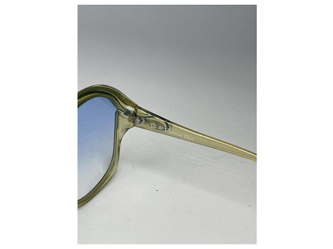 Gafas de sol de plástico amarillo Dior - vista 4
