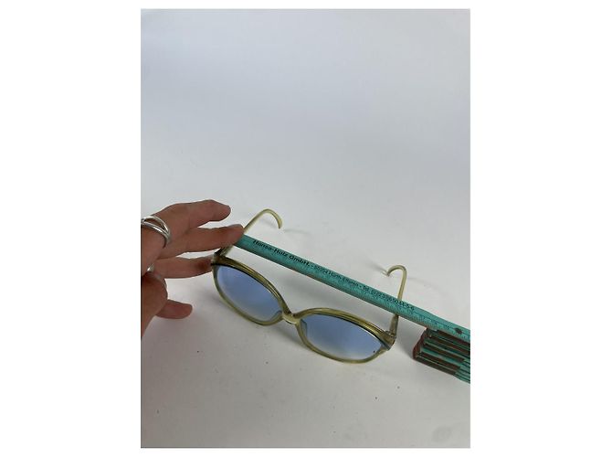 Gafas de sol de plástico amarillo Dior - vista 5