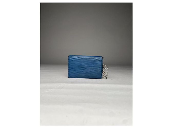 Borsa in pelle blu Lockme di Louis Vuitton - vista 3