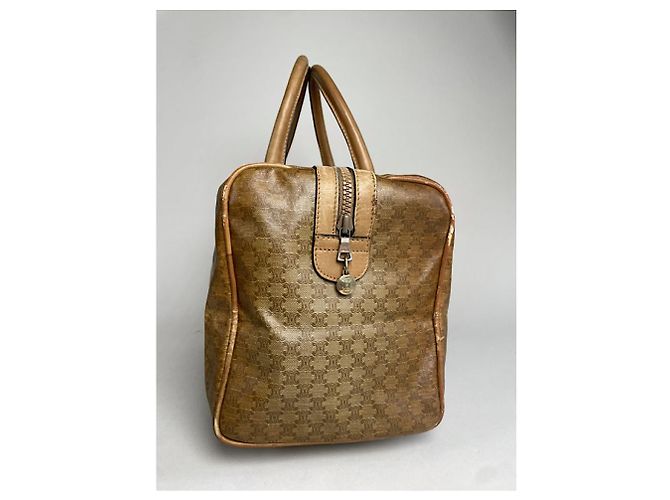 Céline Borsa in pelle marrone Celine Tabou - vista 5