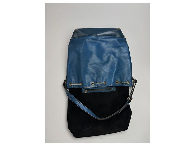 Borsa a mano in pelle blu NéoNoé di Louis Vuitton - vista 2