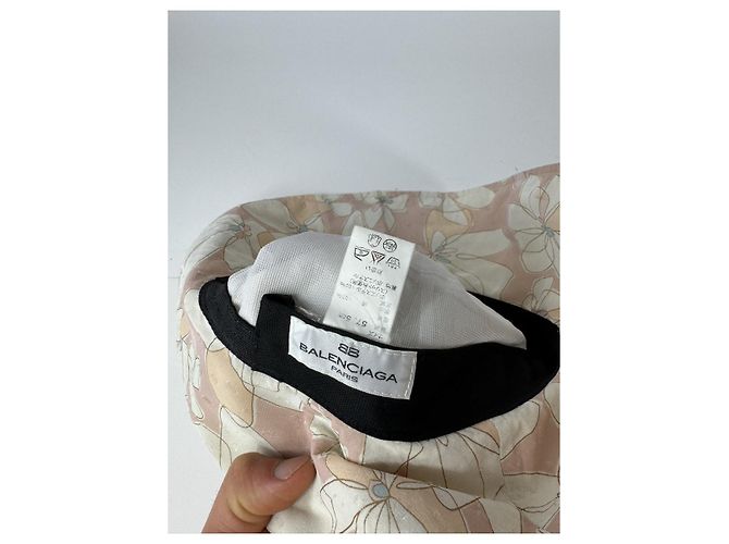 Beige Polyesterhut von Balenciaga - Ansicht 4