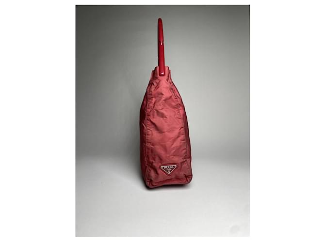 Prada Cleo rote Polyester-Handtasche - Ansicht 3