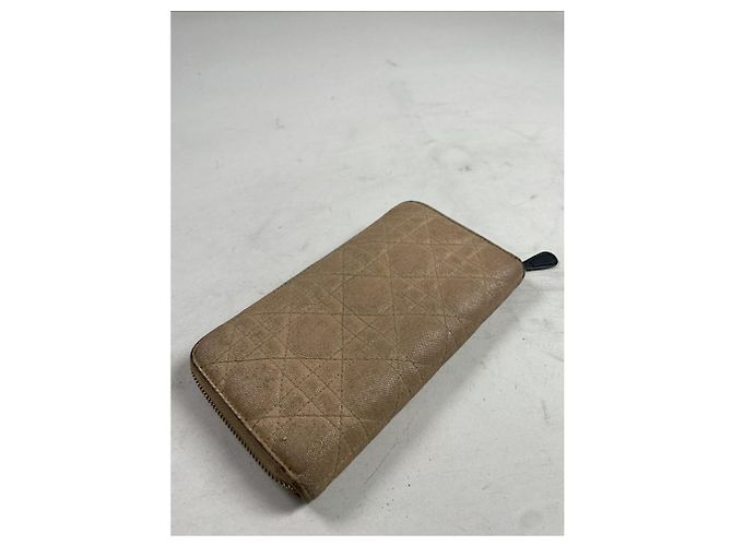 Portefeuille en cuir beige Miss Dior - vue 4