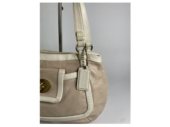 Borsa in pelle bianca Sufflette Signature di Coach Bianco - vista 3