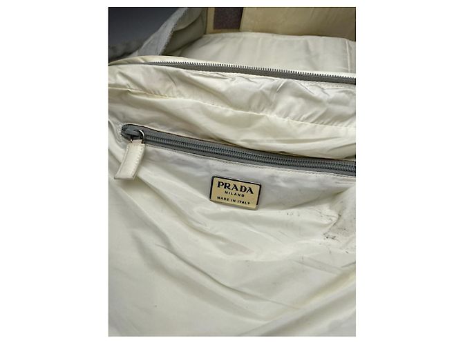 Borsa a tracolla in pelle rosa Prada Cahier Chain - vista 3