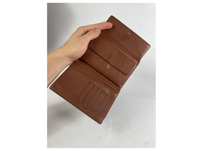 Cartera de cuero marrón Iris de Louis Vuitton Castaño - vista 2