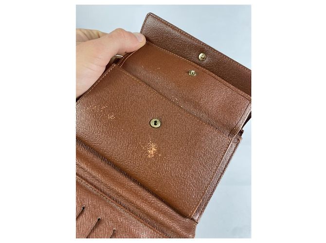 Cartera de cuero marrón Iris de Louis Vuitton Castaño - vista 5