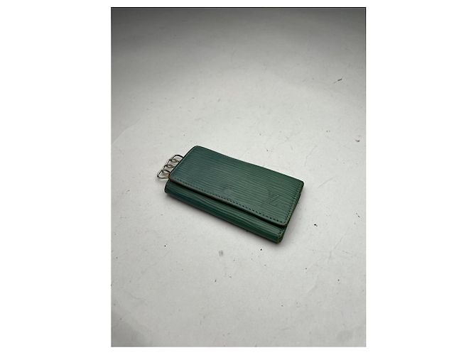Borsa in pelle verde Lockme di Louis Vuitton - vista 3
