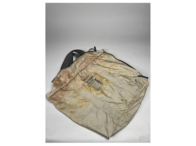 Prada weiße Polyester-Handtasche - Ansicht 4