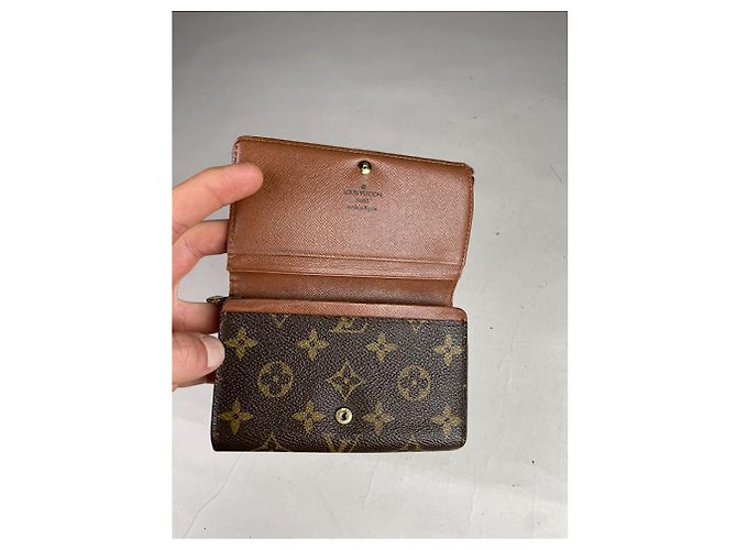 Cartera de cuero marrón Louis Vuitton Flore Castaño - vista 3