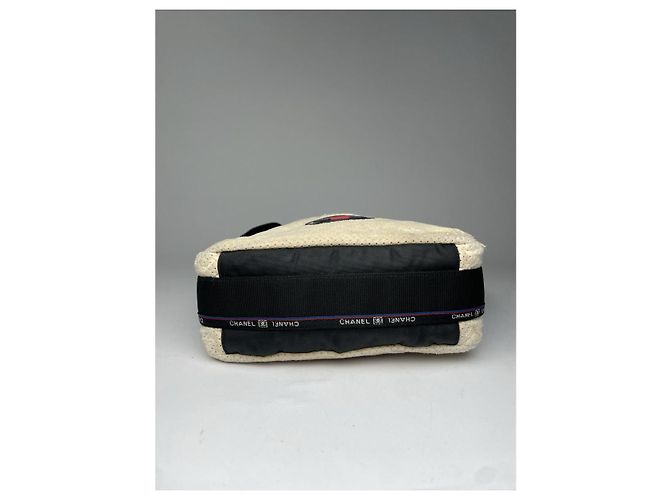 Borsa a mano in cotone beige di Chanel - vista 4