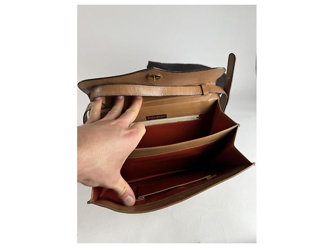 Borsa a tracolla in pelle marrone Saint Laurent Satchel Y con borchie - vista 2