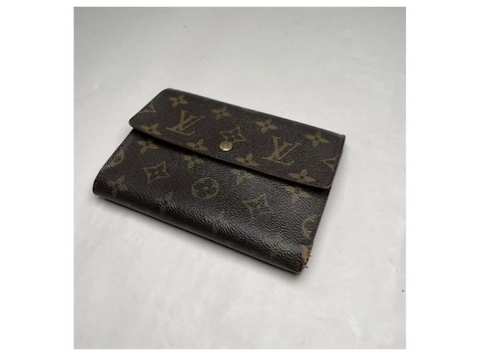 Cartera de cuero marrón Iris de Louis Vuitton Castaño - vista 2