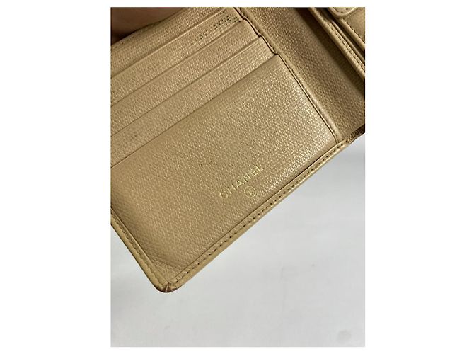 Classique Portefeuille en cuir beige Chanel 2.55 - vue 4
