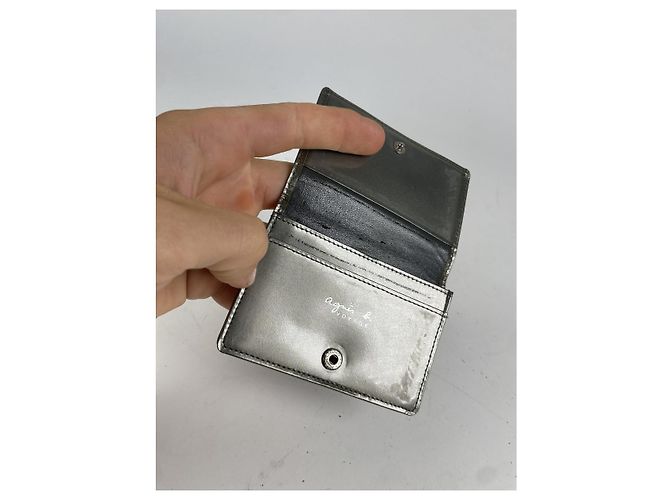 Agnès B. Silberne Patentledertasche - Ansicht 3