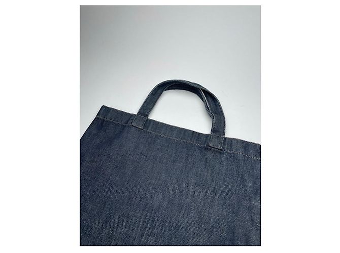 Borsa in denim blu navy di Prada - vista 4