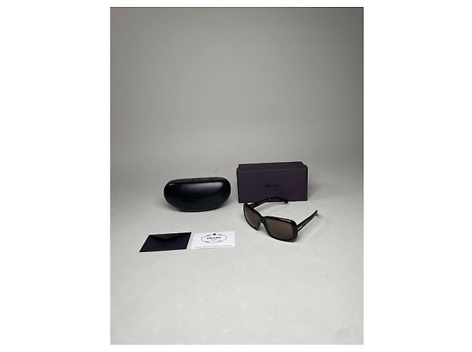 Occhiali da sole in plastica nera Prada Nero - vista 3