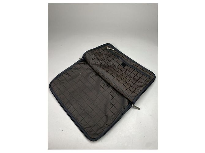 Céline Clutch in pelle nera Celine Trio Nero - vista 3