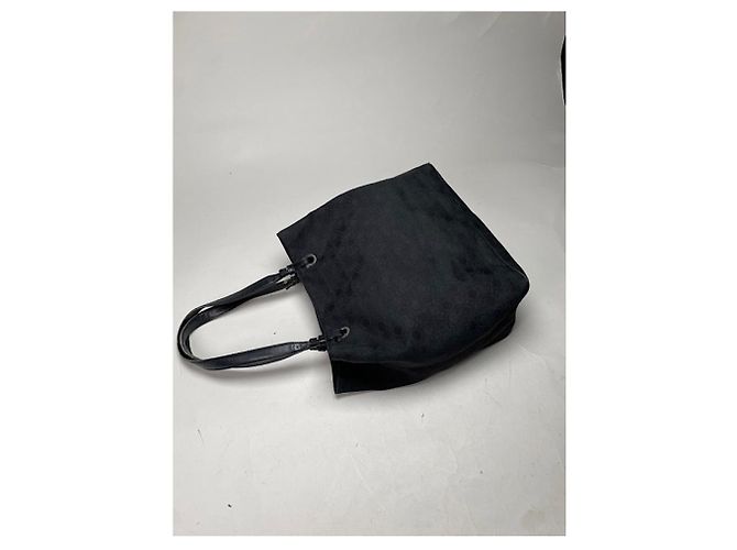 Schwarze Polyester-Handtasche von Salvatore Ferragamo - Ansicht 2
