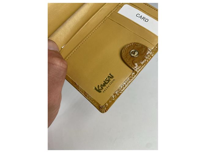 Autre Marque Kansai Yamamoto Gelbe Lackleder Geldbörse - Ansicht 4