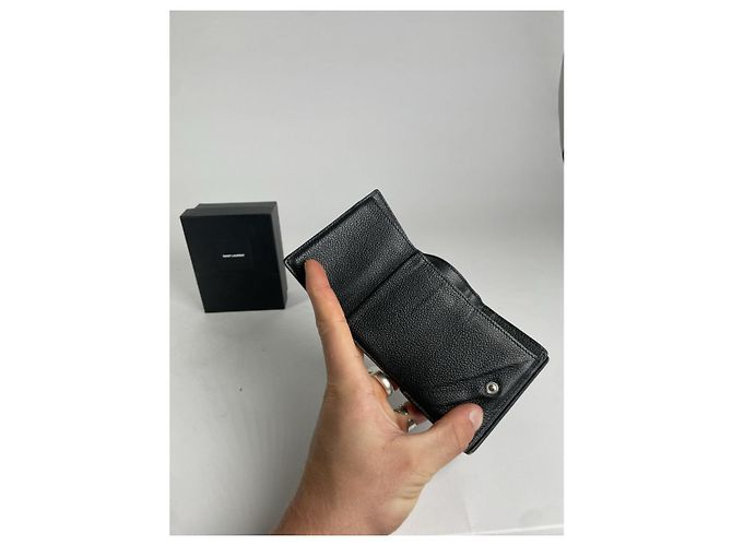 Schwarze Lederbörse von Saint Laurent - Ansicht 3