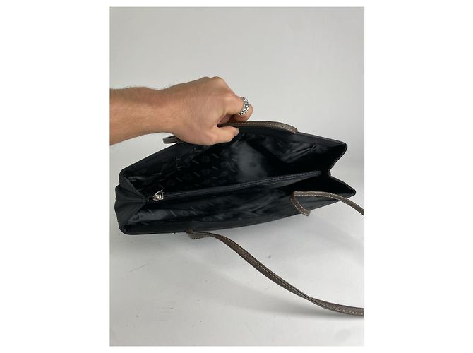 Schwarze Polyester-Handtasche von Gianni Versace - Ansicht 2