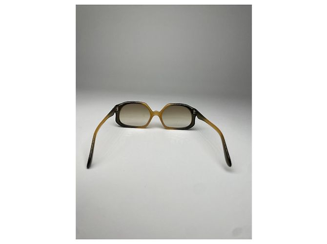 Gafas de sol de plástico amarillo Dior - vista 3
