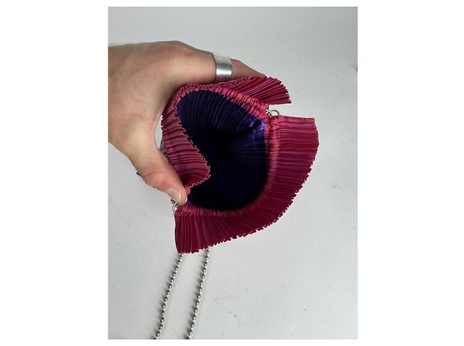 Pleats Please Rote Polyester-Handtasche - Ansicht 3