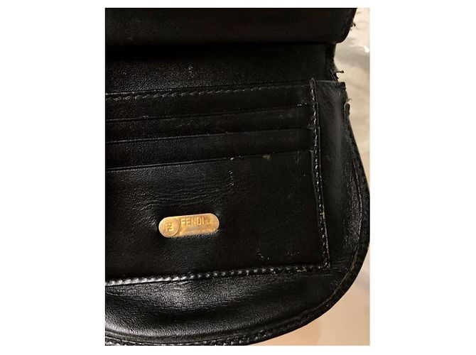 Fendi Baguette schwarze Lederbörse - Ansicht 3