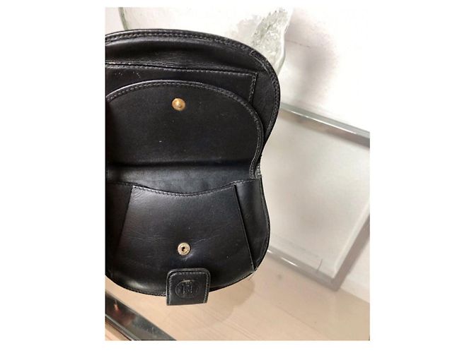Fendi Baguette schwarze Lederbörse - Ansicht 4