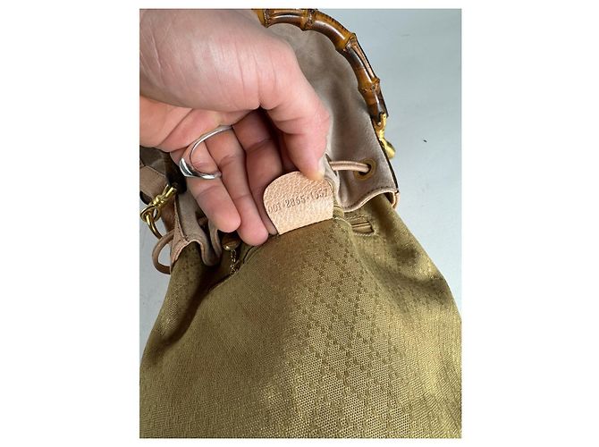 Borsa a secchiello in pelle rosa Gucci Horsebit 1955 - vista 3