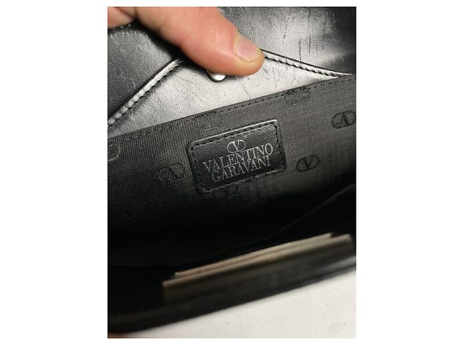 Borsa a tracolla in pelle nera Valentino Garavani Rockstud Hobo Nero - vista 2