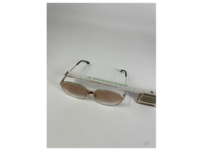 Gafas de sol de metal rosa Yves Saint Laurent - vista 5