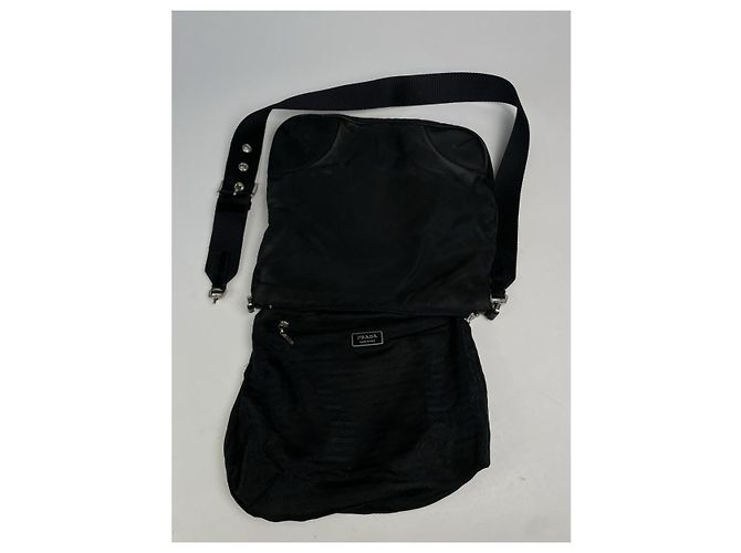 Prada Re-Edition 2000 Double Zip schwarze Polyester-Handtasche - Ansicht 2
