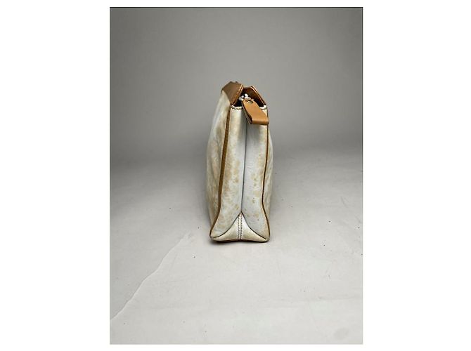 Céline Clutch in pelle bianca vintage Celine Triomphe Bianco - vista 4