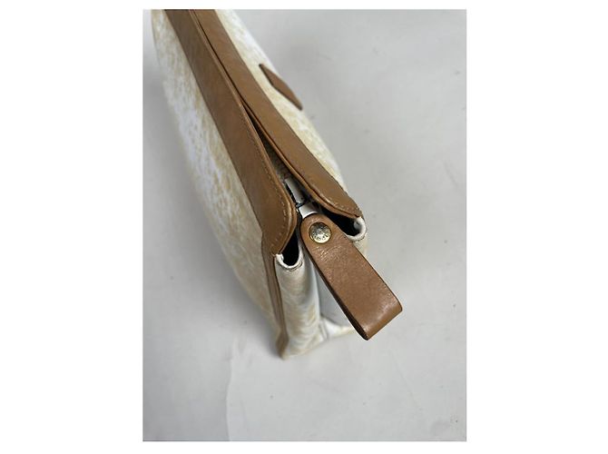 Céline Clutch in pelle bianca vintage Celine Triomphe Bianco - vista 5