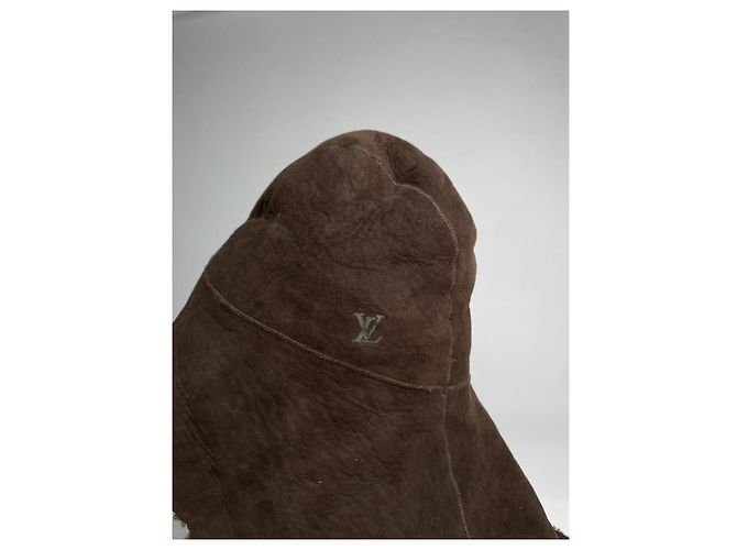 Cappello in pelle marrone Louis Vuitton - vista 2