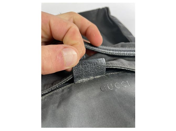 Gucci Jackie Vintage Handtasche aus schwarzem Polyester - Ansicht 3