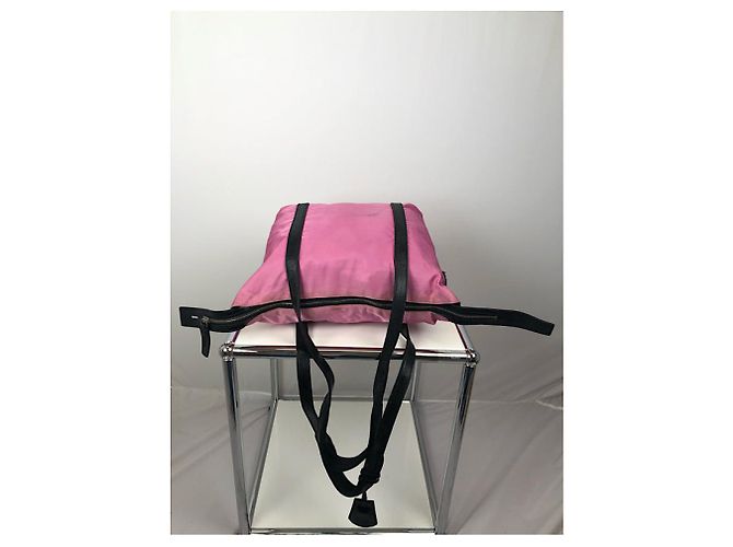 Prada Re-Edition 1995 rosa Polyester-Handtasche Pink - Ansicht 3