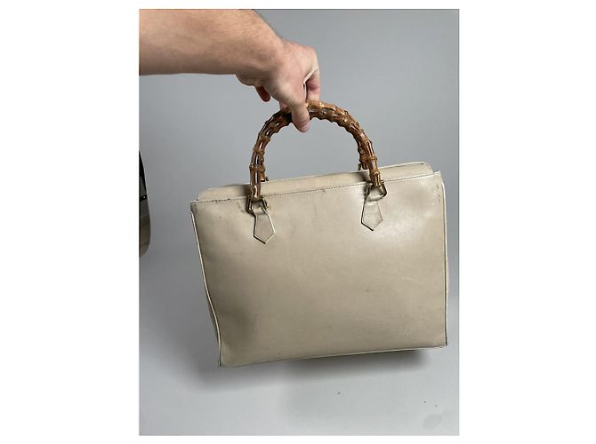Borsa a mano in pelle beige Gucci Diana - vista 4