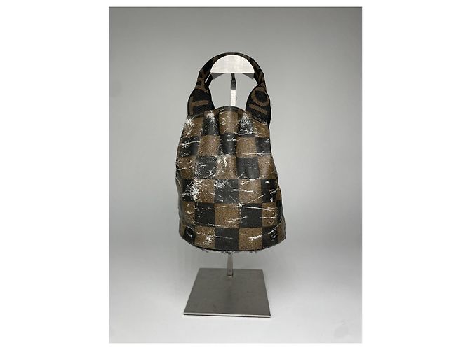 Borsa a tracolla in pelle marrone Fendi Baguette - vista 4
