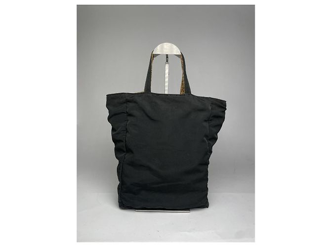 Bottega Veneta schwarze Polyester-Handtasche - Ansicht 2