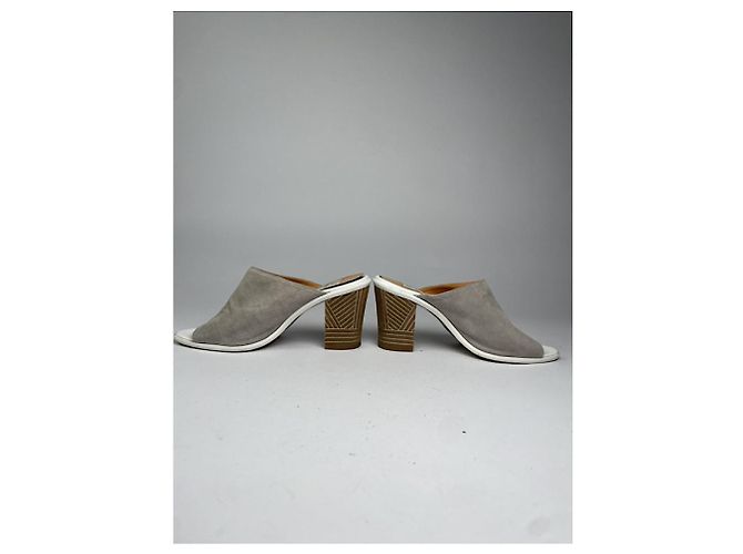 Graue Lederabsätze von Lanvin - Ansicht 4