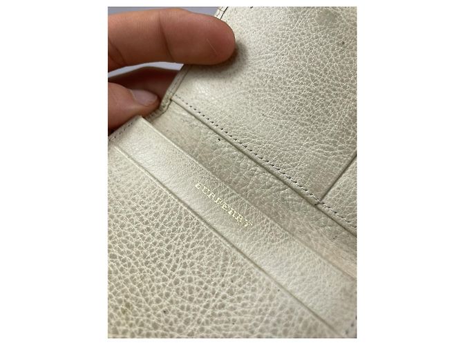 Burberry Ecru Lackledertasche Roh - Ansicht 4
